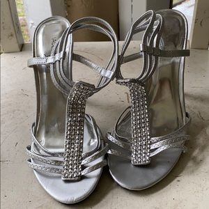 Madeline Stuart Heels